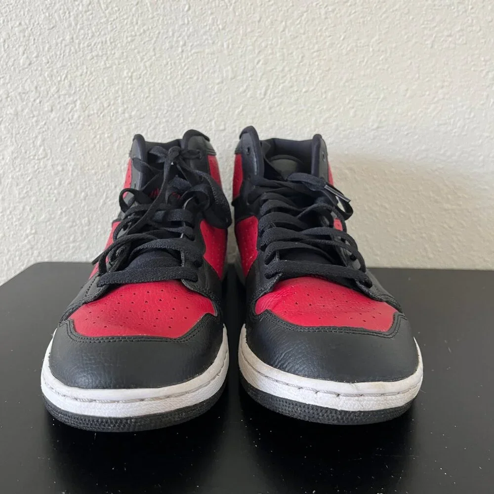Nike Jordan Men's Access Black Gym Red White Size 9 Style AR3762-006